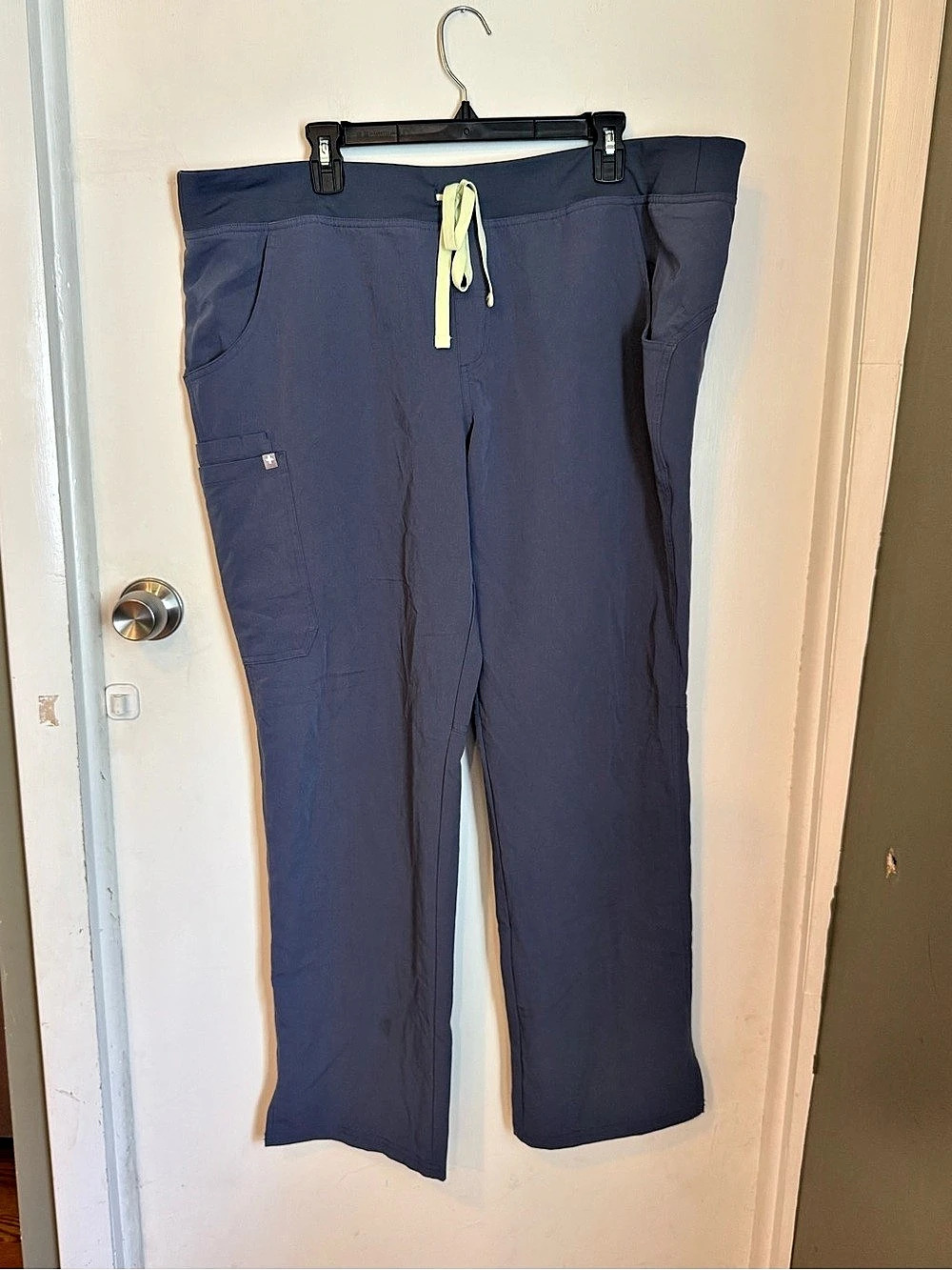 FIGS Technical Collection pants Straight Leg Gray XXL Pants